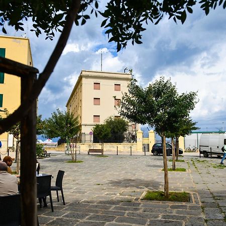 Le Tre Meraviglie Hotel Bari Bagian luar foto