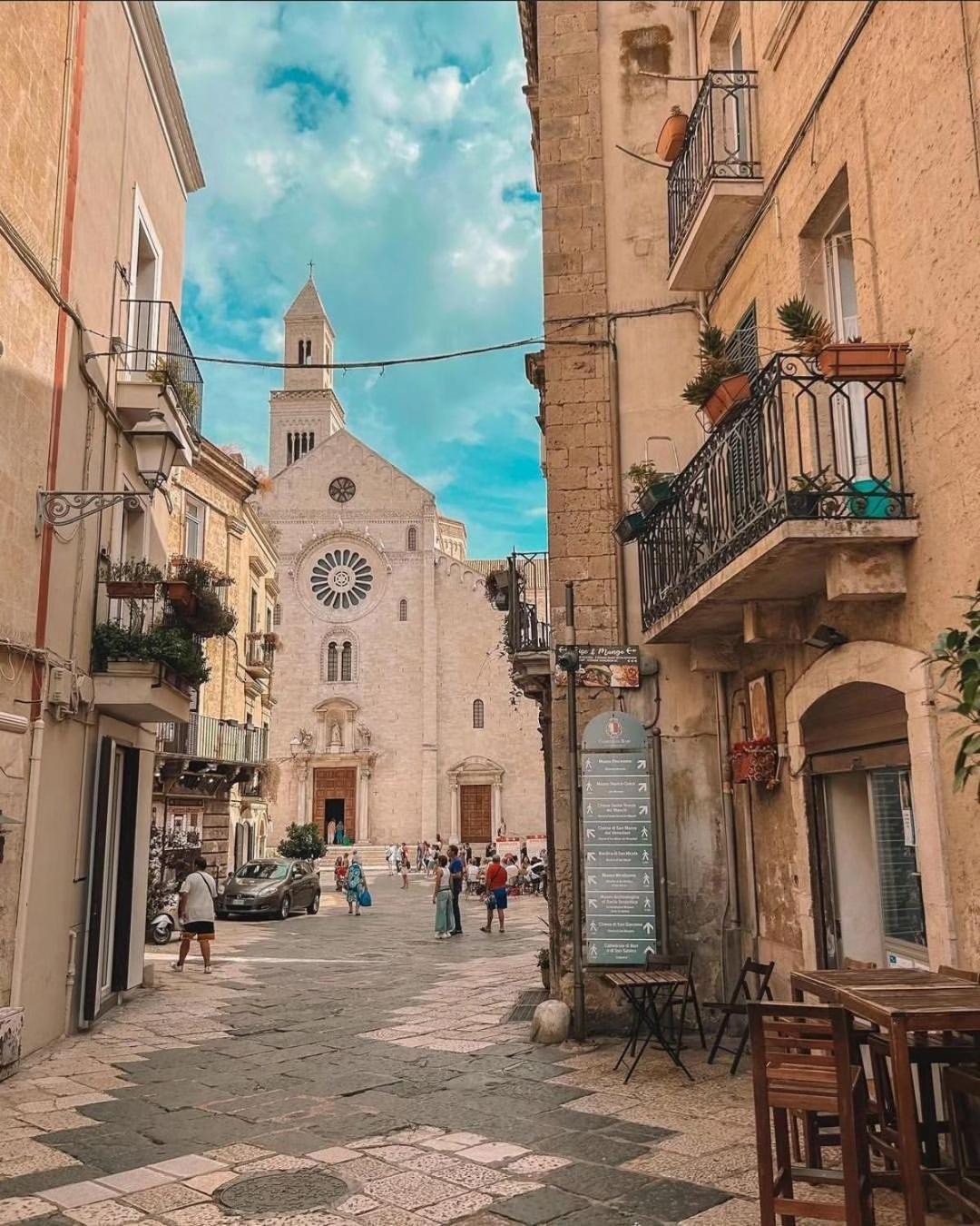 Le Tre Meraviglie Hotel Bari Bagian luar foto